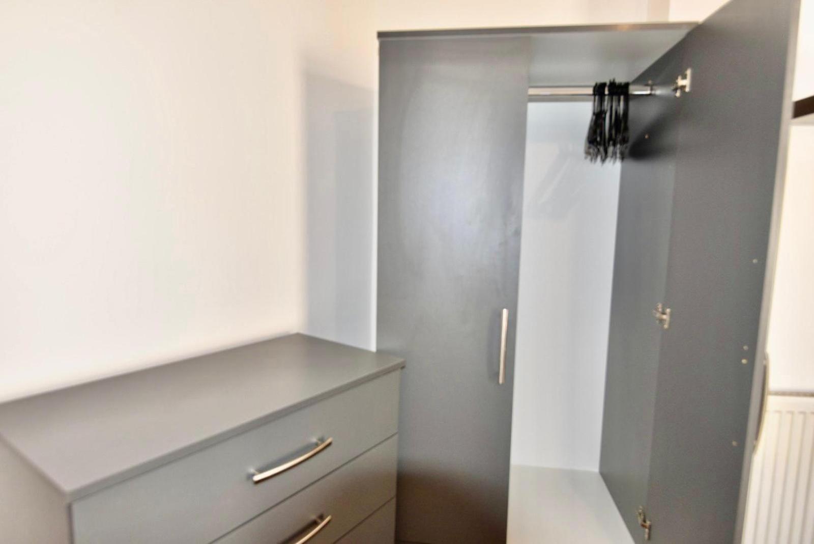 Come On In Lucas Street Newport Train Station Sleep Upto 8 Vila Exterior foto